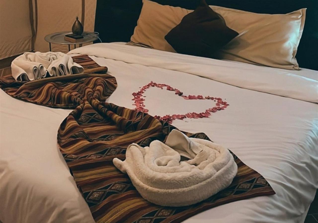 Amazing Luxury Camp Hotel Merzouga Luaran gambar
